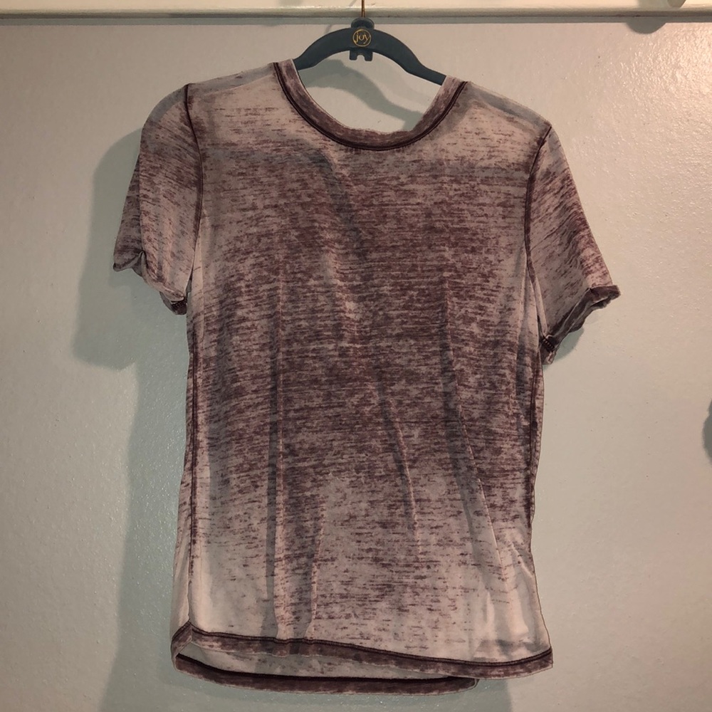 Forever 21 T-shirt